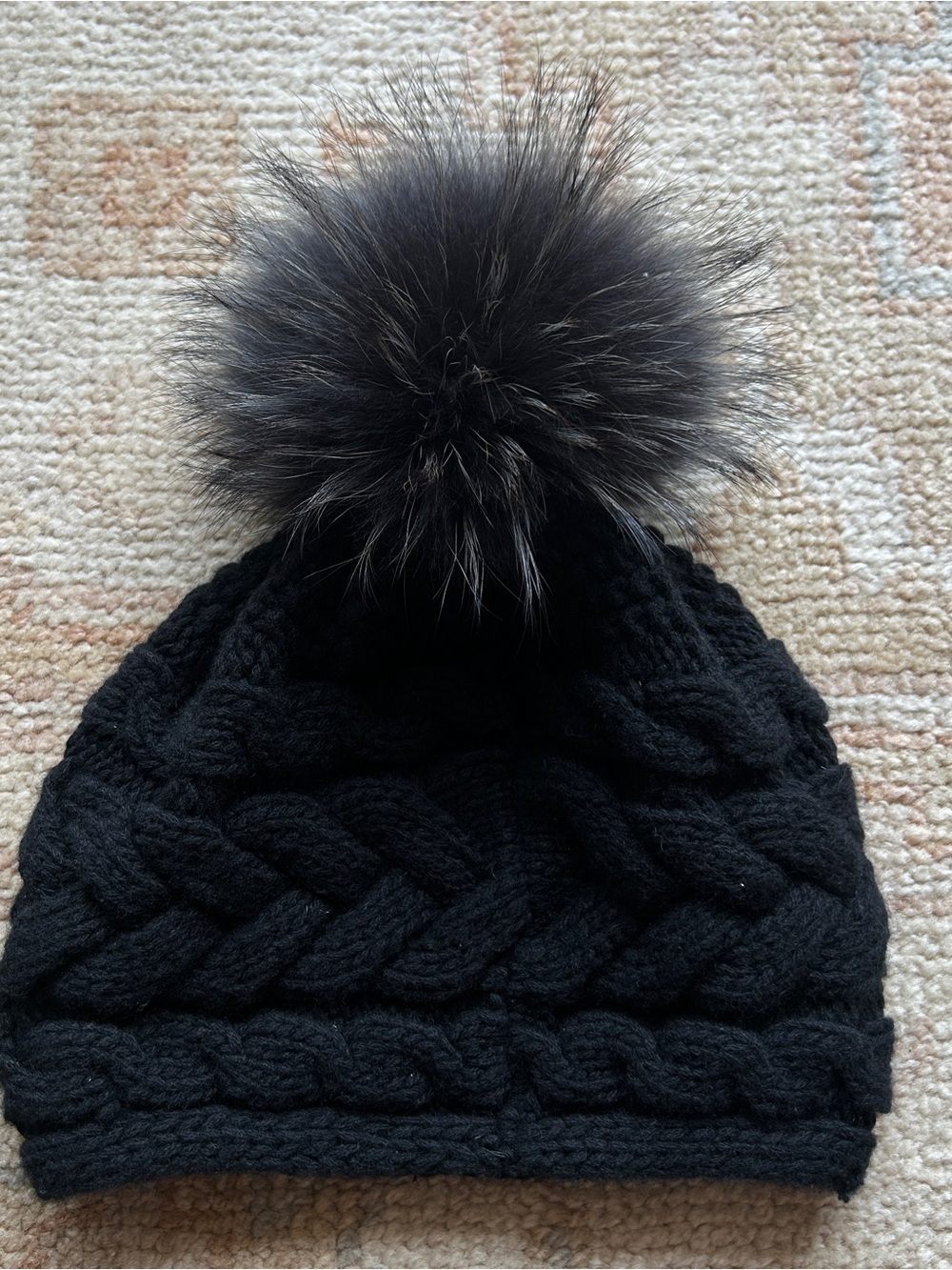 Inverni Black Cable knit Cashmere Beanie with Pom Pom